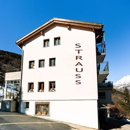 Kulinarik & Geniesser Hotel Strauss Fiesch Esterno foto